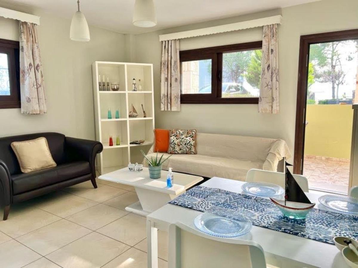 פסאקודיה Sermilie Beach Houses מראה חיצוני תמונה